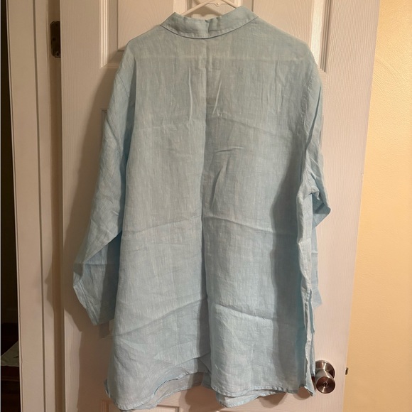 J. Jill Sky Blue Linen Shirt - Picture 2 of 3